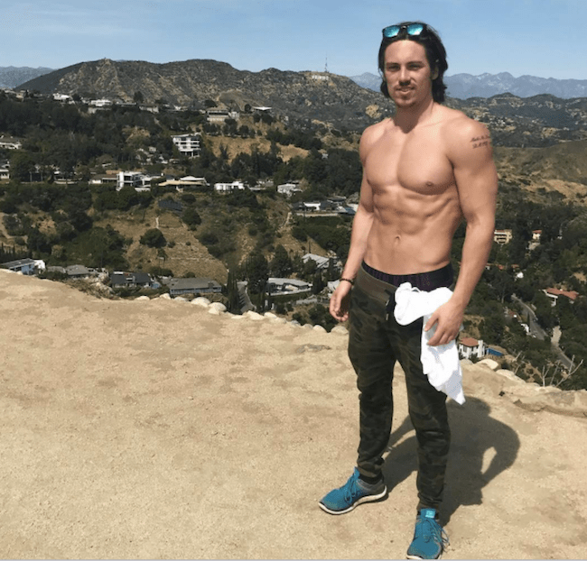 I tried the Kinobody Warrior Shredding Program (Results + Review